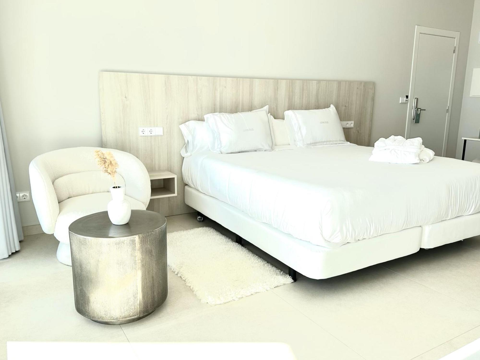 Otantus Hotel Мурос Экстерьер фото