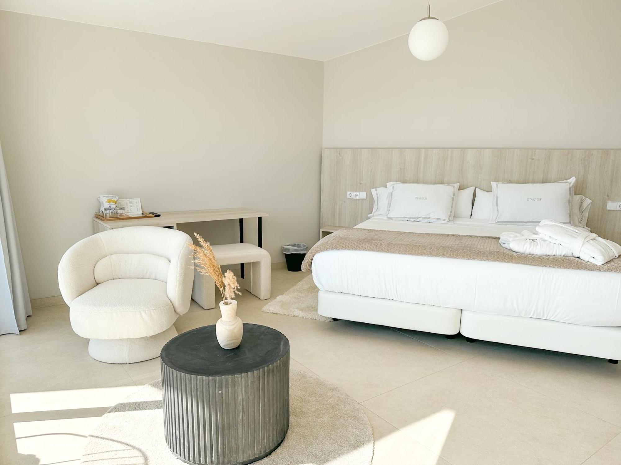 Otantus Hotel Мурос Экстерьер фото